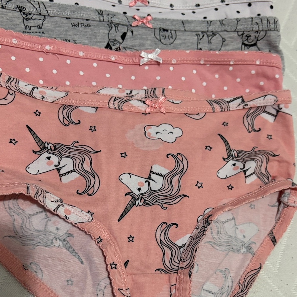🛍️BOGO🛍️Carter's Underwear Set - Picture 2 of 5